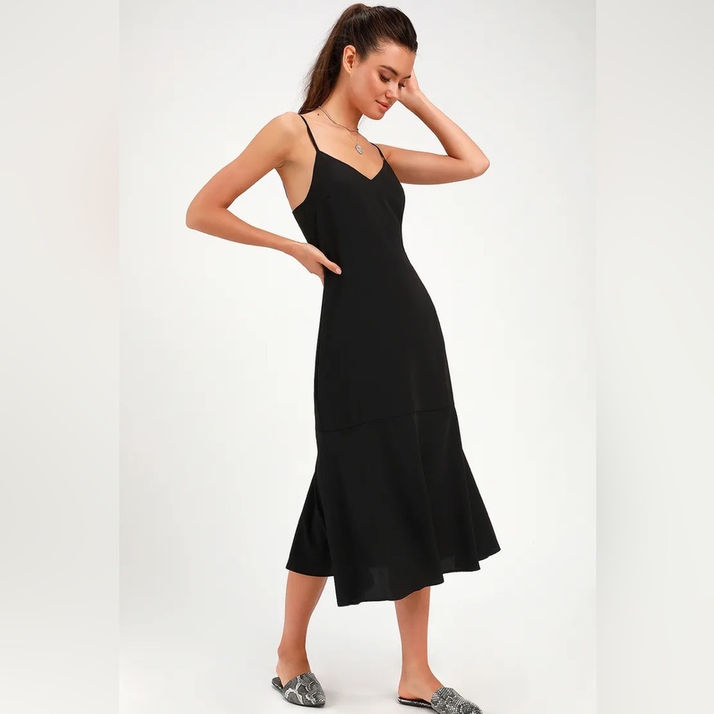 Lulu's Black Midi Dress